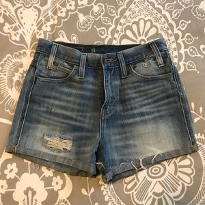 Levi’s distressed high-rise shorts
